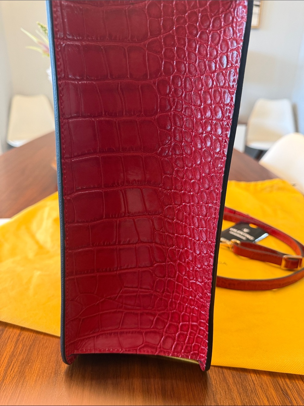 Authentic Valentino Melanie Bag - Picture 9 of 12